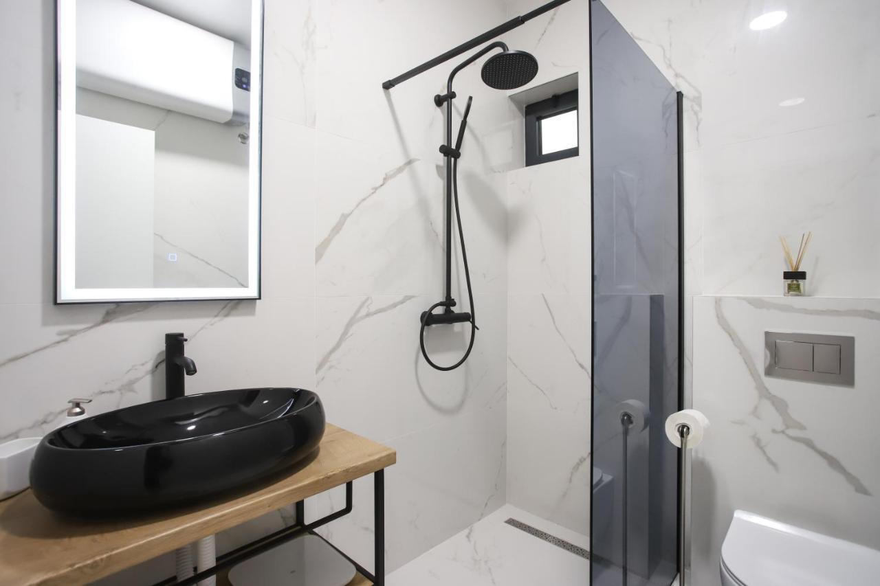 New&Luxury Apartment With An Outstanding View - Bombii Blue Dubrovnik Eksteriør billede
